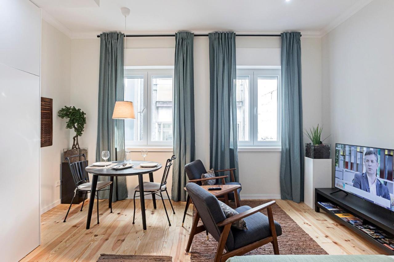 150 Rivoli Apartments By Lovelystay Порто Екстериор снимка