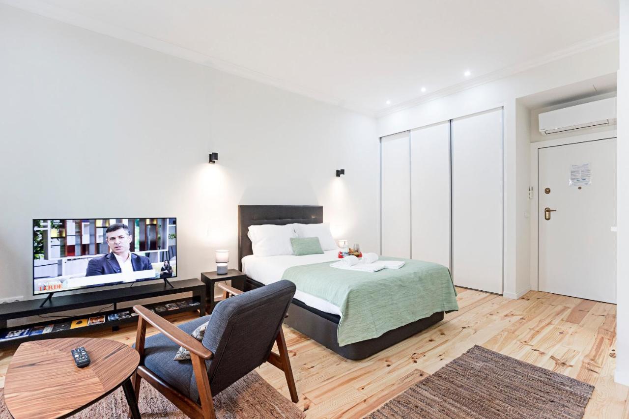 150 Rivoli Apartments By Lovelystay Порто Екстериор снимка