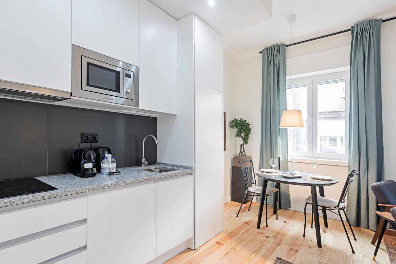 150 Rivoli Apartments By Lovelystay Порто Екстериор снимка