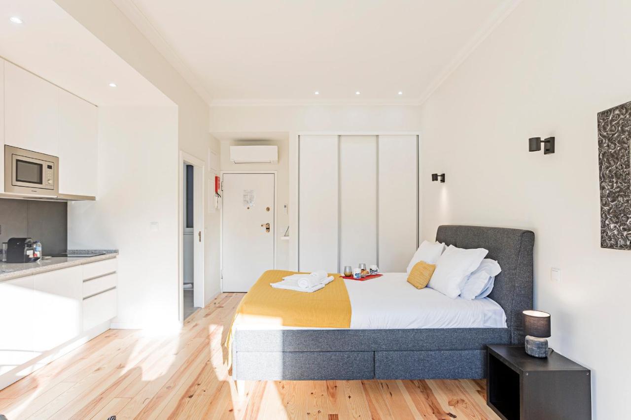 150 Rivoli Apartments By Lovelystay Порто Екстериор снимка