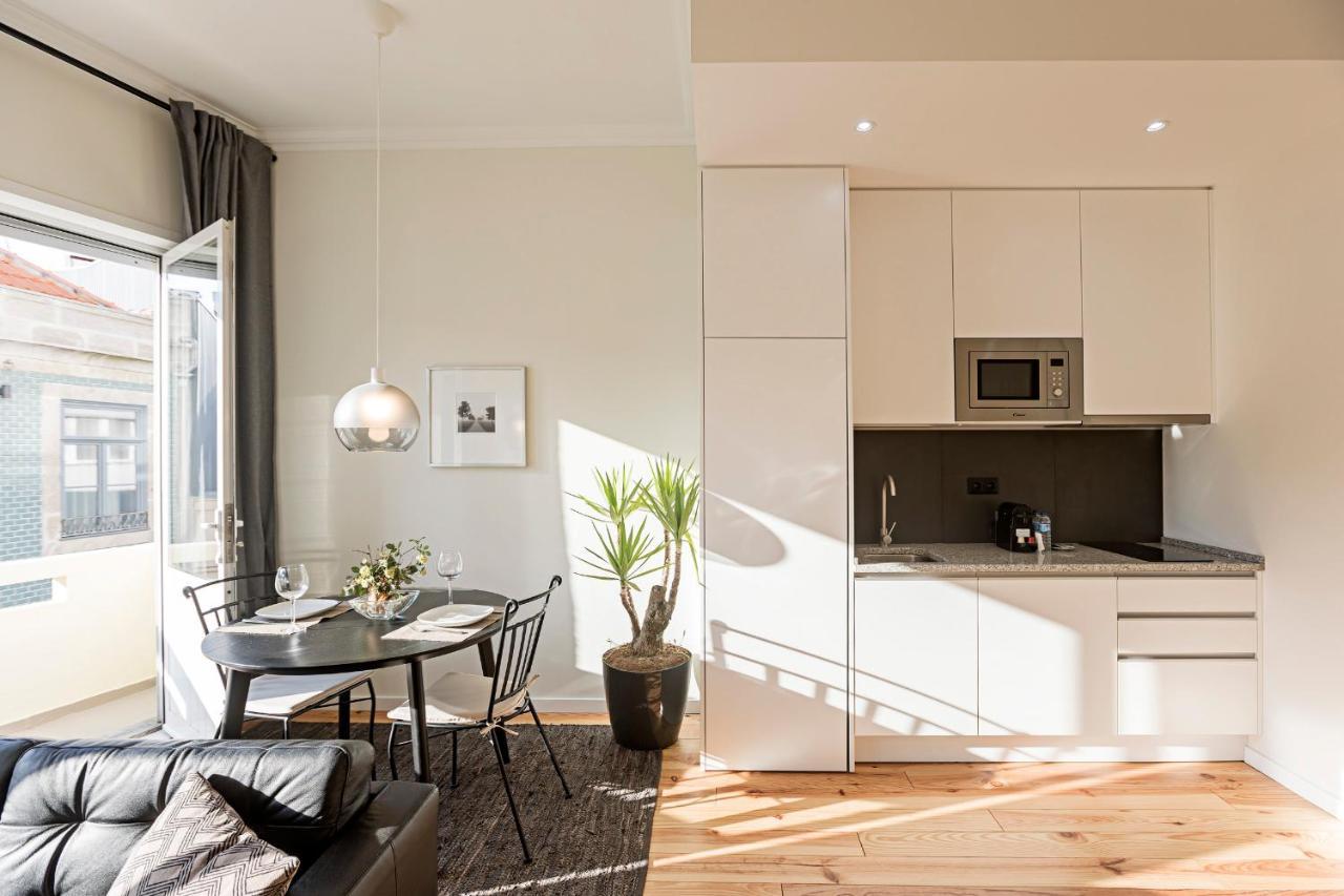 150 Rivoli Apartments By Lovelystay Порто Екстериор снимка