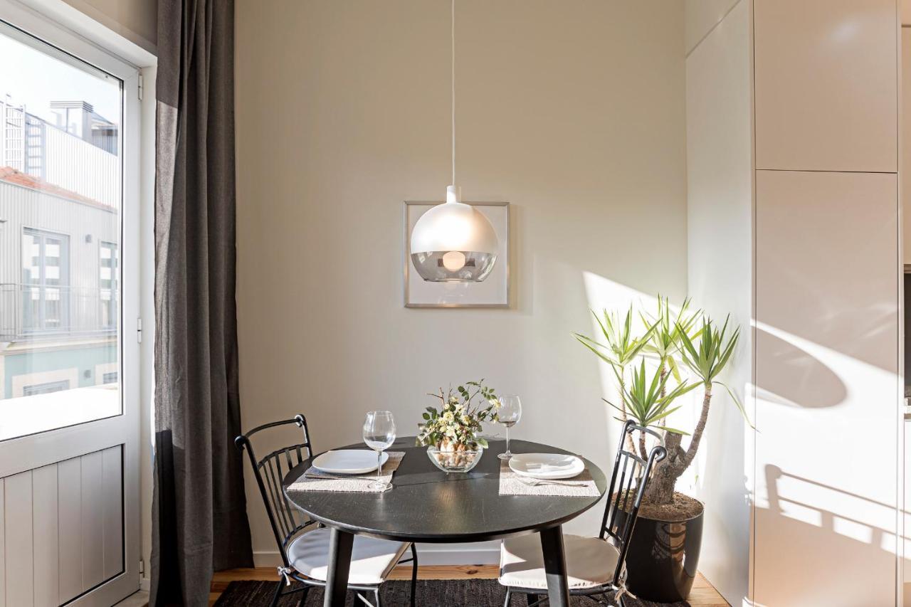 150 Rivoli Apartments By Lovelystay Порто Екстериор снимка