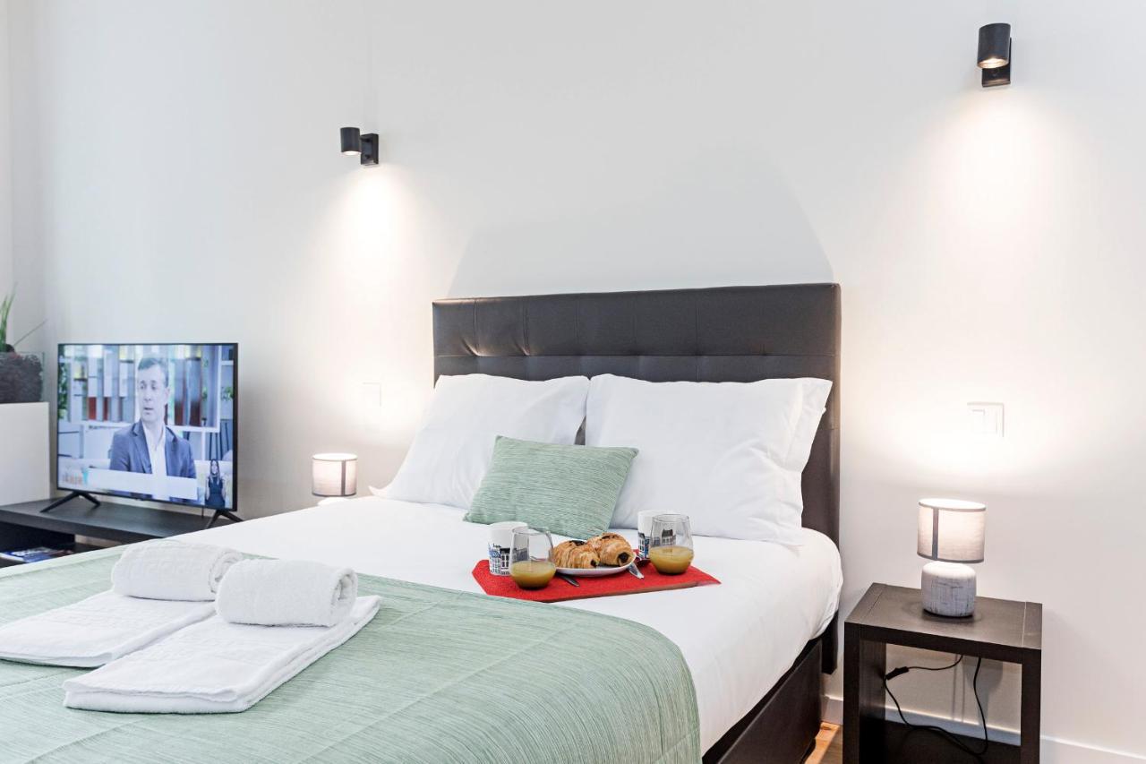150 Rivoli Apartments By Lovelystay Порто Екстериор снимка