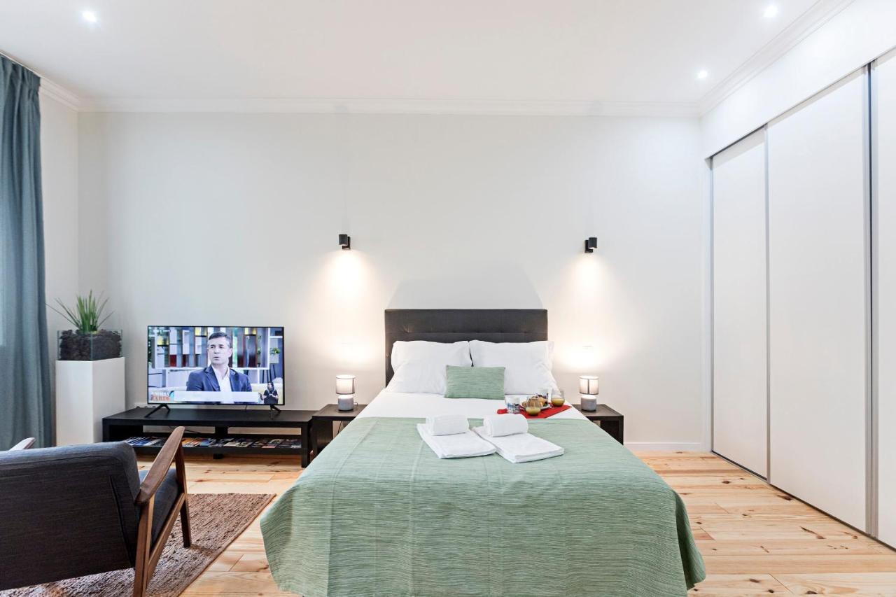 150 Rivoli Apartments By Lovelystay Порто Екстериор снимка